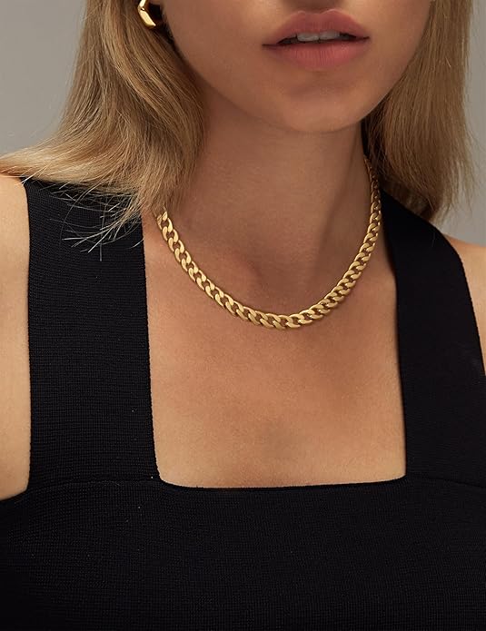 Collier cubain à gros maillons en or