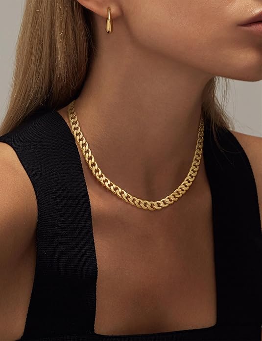 Collier cubain à gros maillons en or