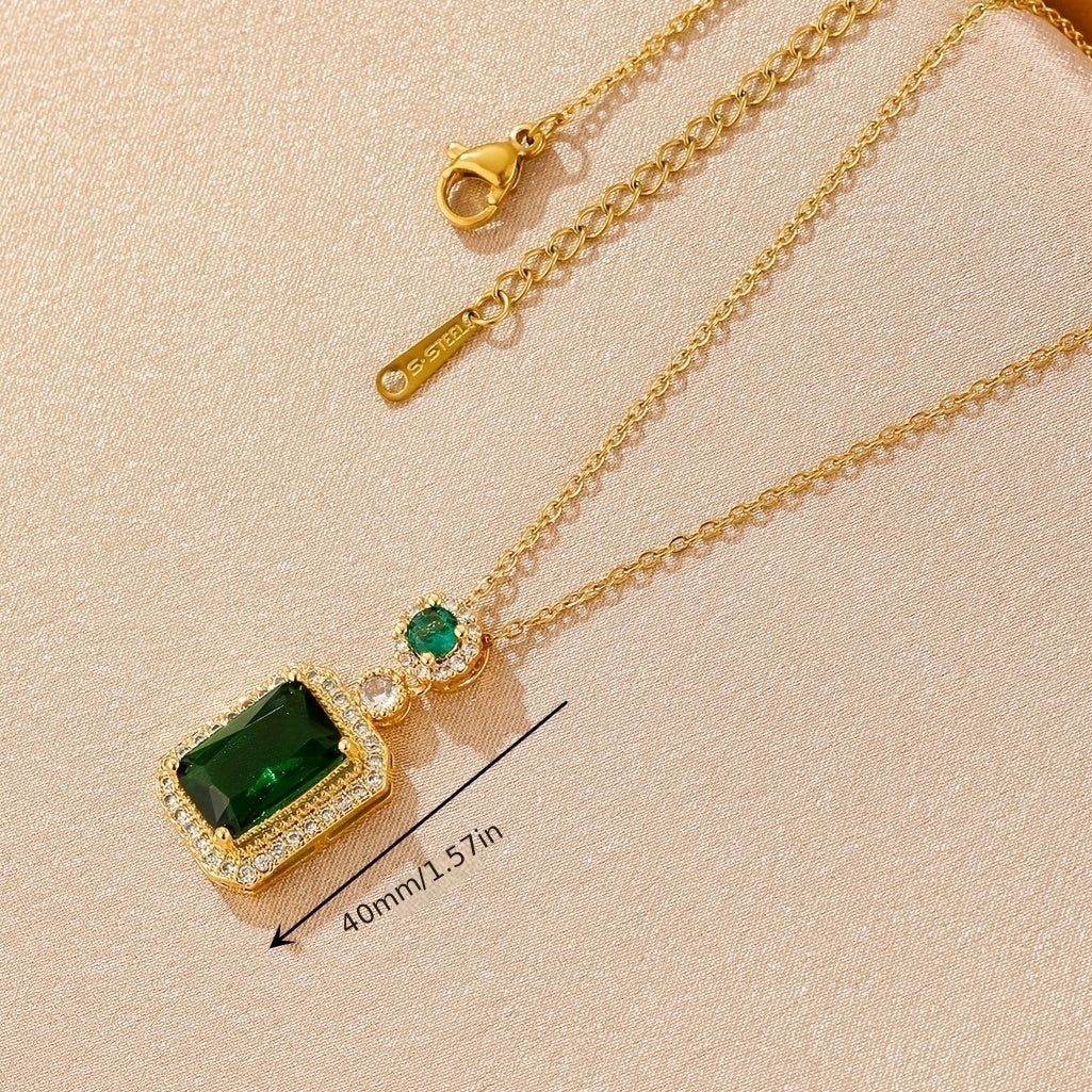 Collier Greta avec pierre d'émeraude en or