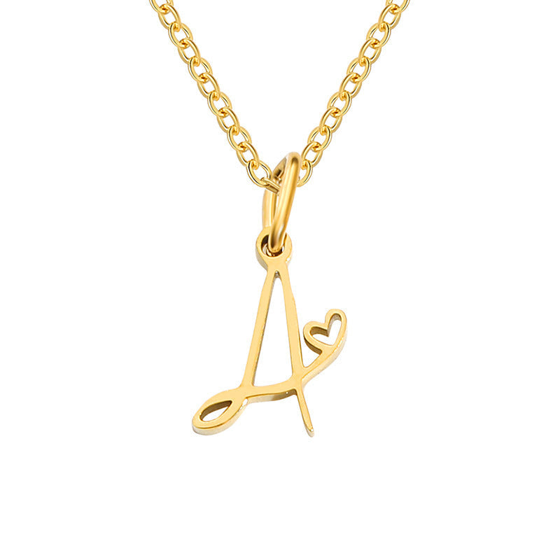 Collier initial coeur en or