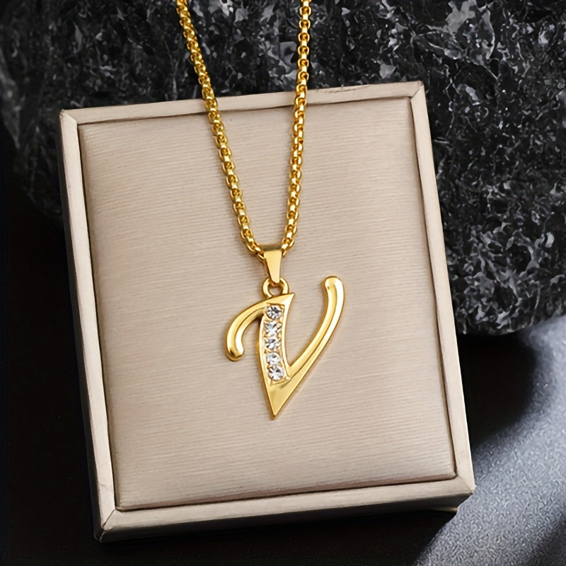 Collier initial en cristal accent en or