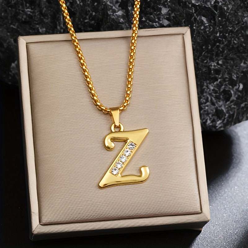 Collier initial en cristal accent en or