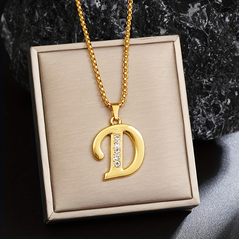 Collier initial en cristal accent en or