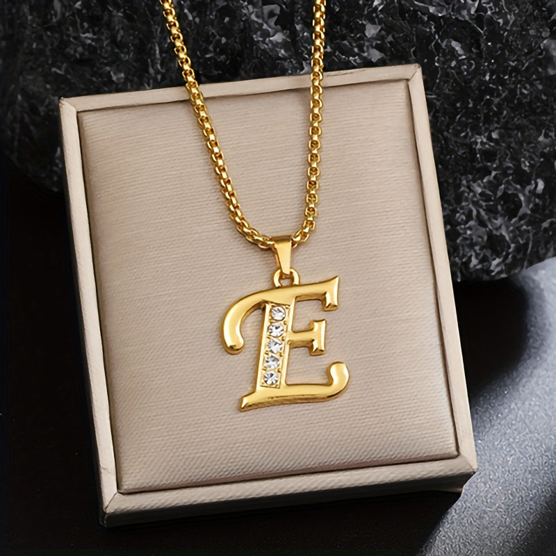 Collier initial en cristal accent en or
