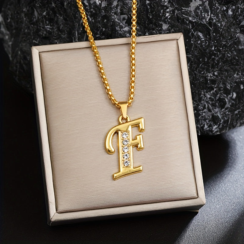 Collier initial en cristal accent en or