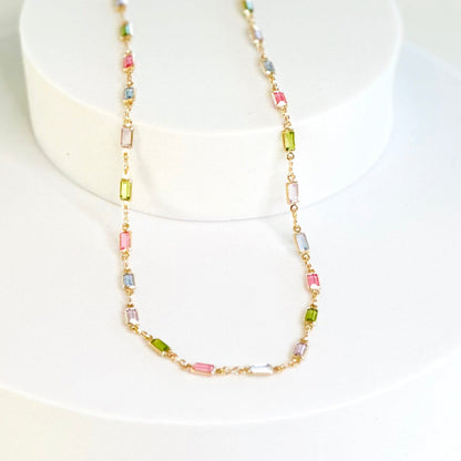 Collier Isabella avec pierre colorée-CZ