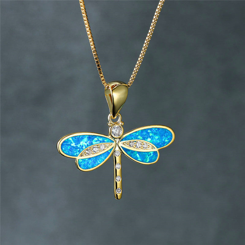 Collier libellule avec opale en or
