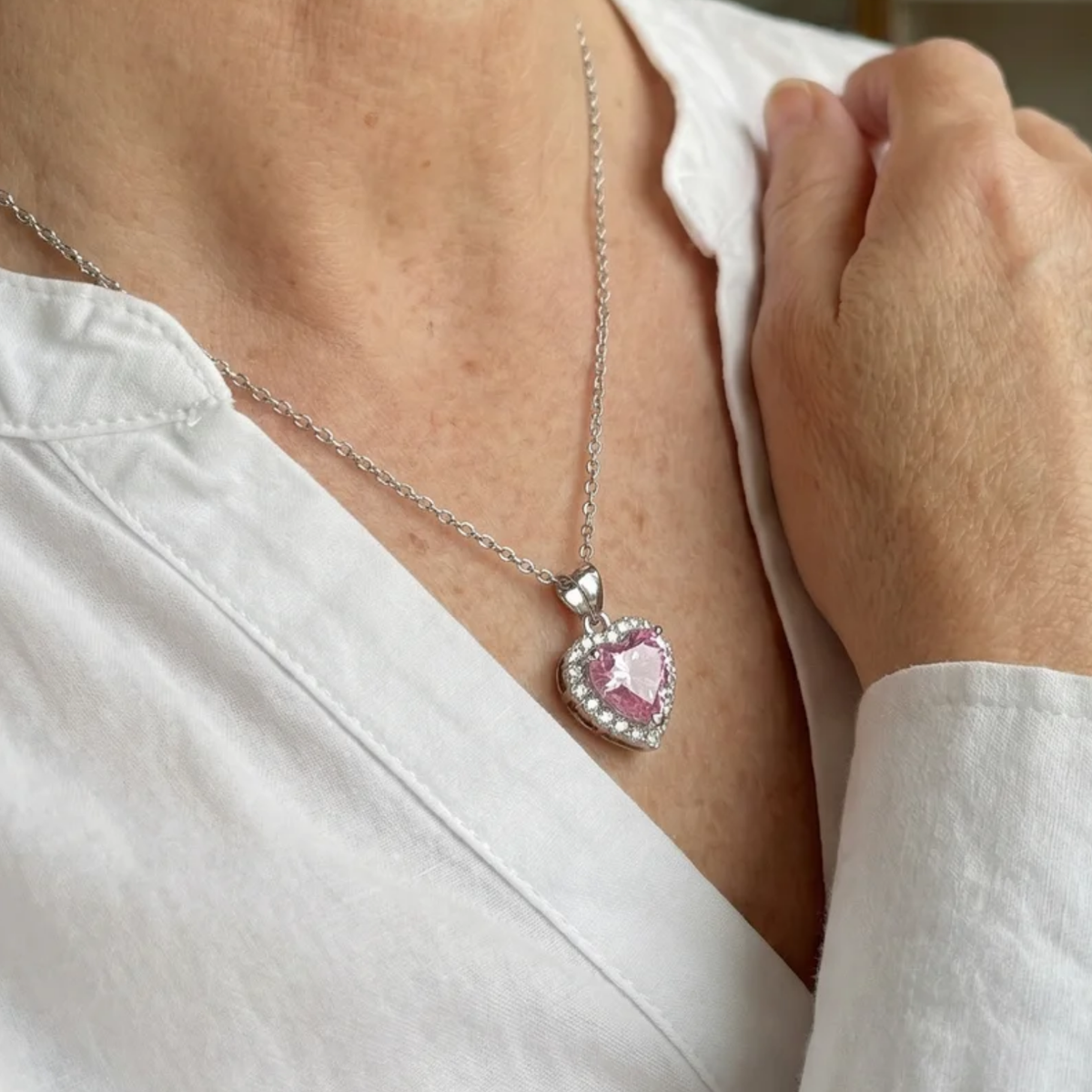 Collier radiance cœur rose en or blanc
