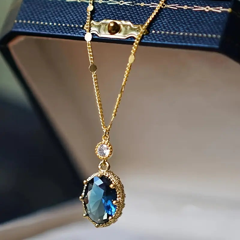 Collier Thessia Lunebray en or