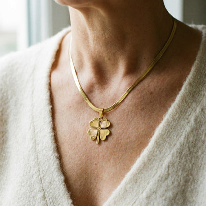 Collier Trèfle Doré