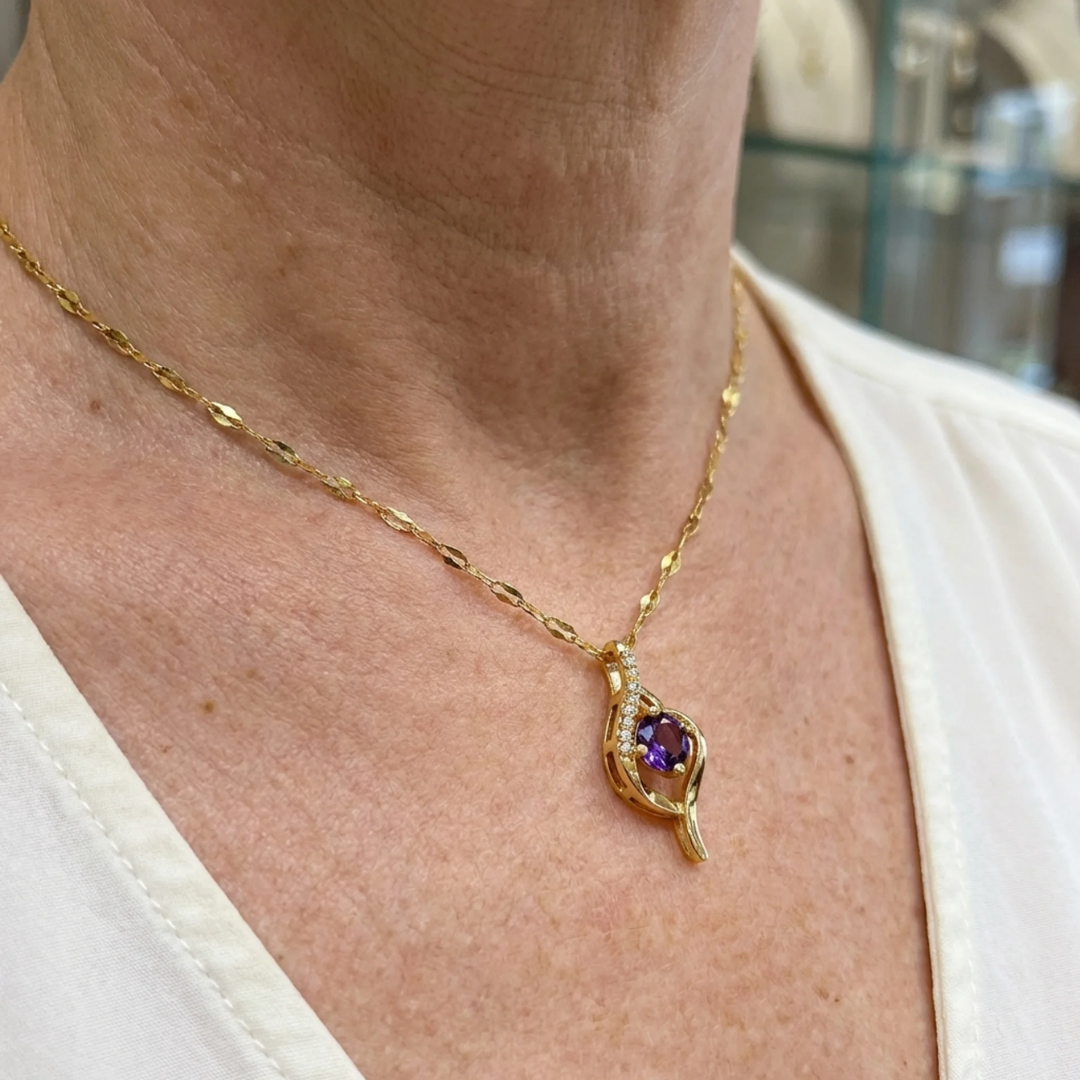 Collier Vespera améthyste tourbillon en or