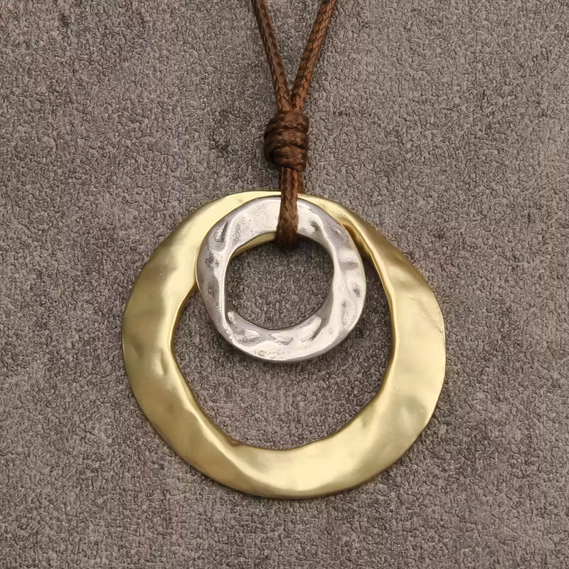 Collier avec pendentif géométrique Irrégulier en or