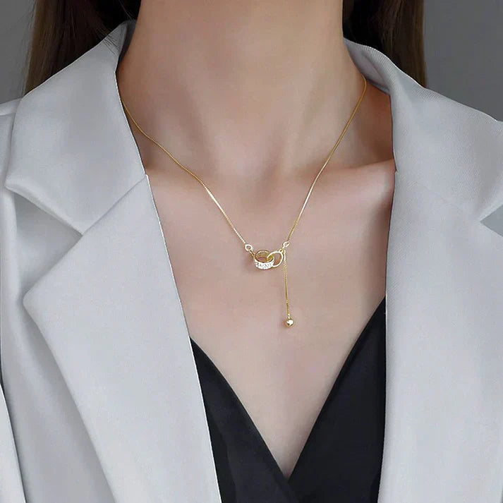 Collier avec deux anneaux en or