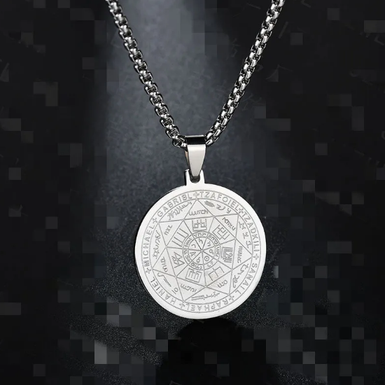 Collier avec médaille Triton ange Six étoiles en or