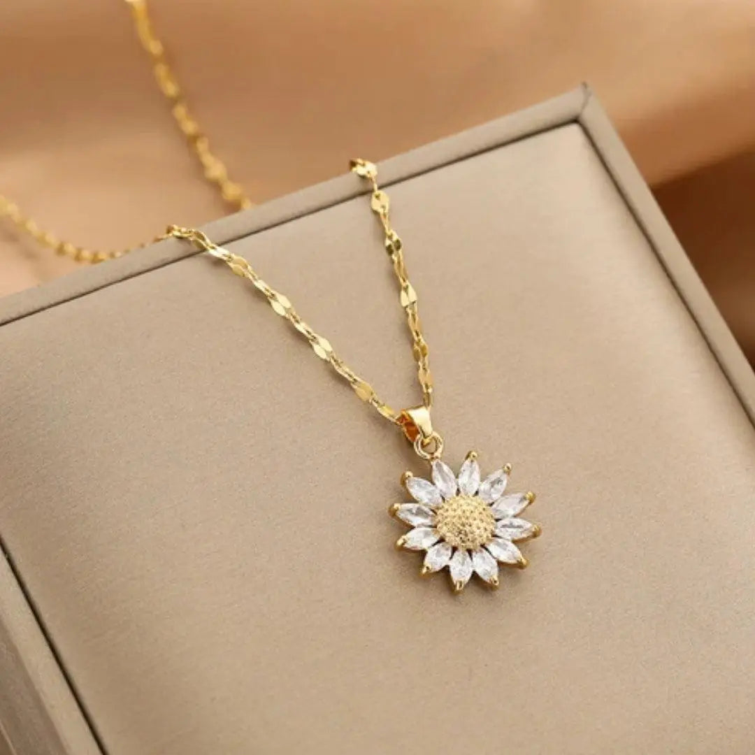 Collier avec tournesol en cristal en or