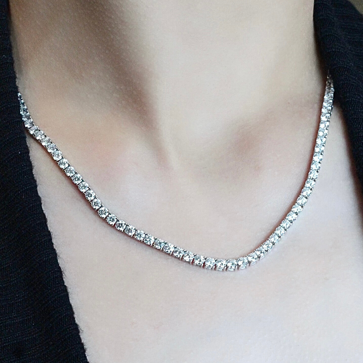 Collier de tennis en or blanc