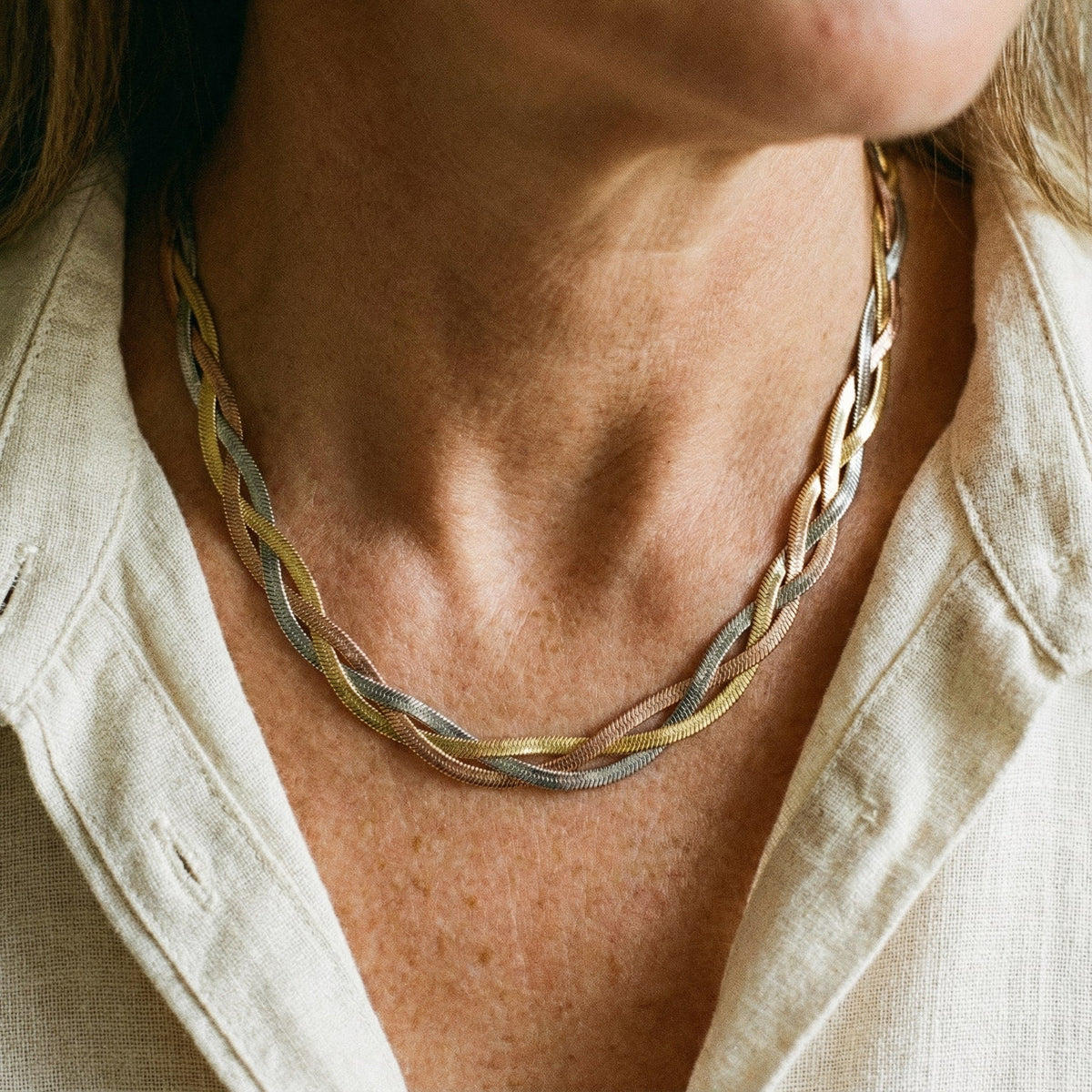 Collier élégant en or