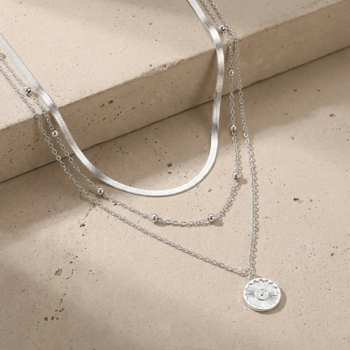 Collier en or blanc