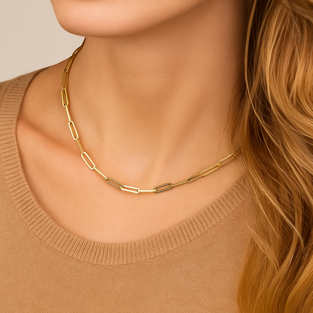 Collier avec chaîne classique en or