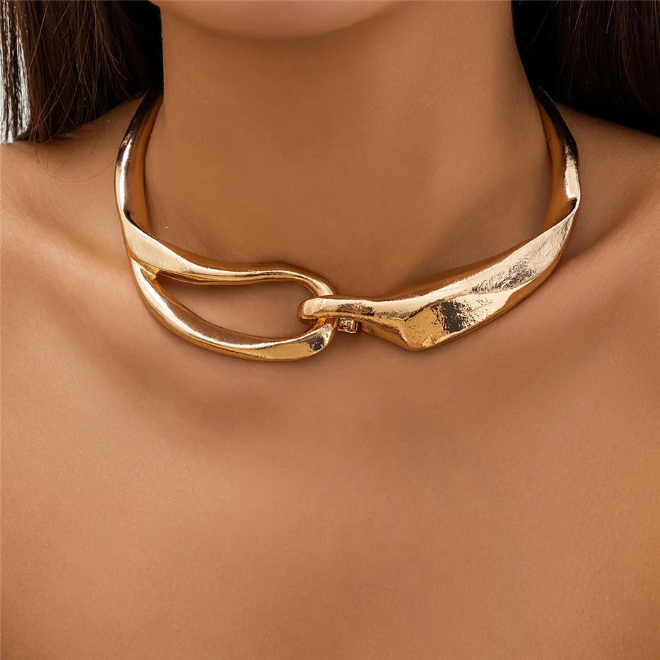 Collier rétro en or