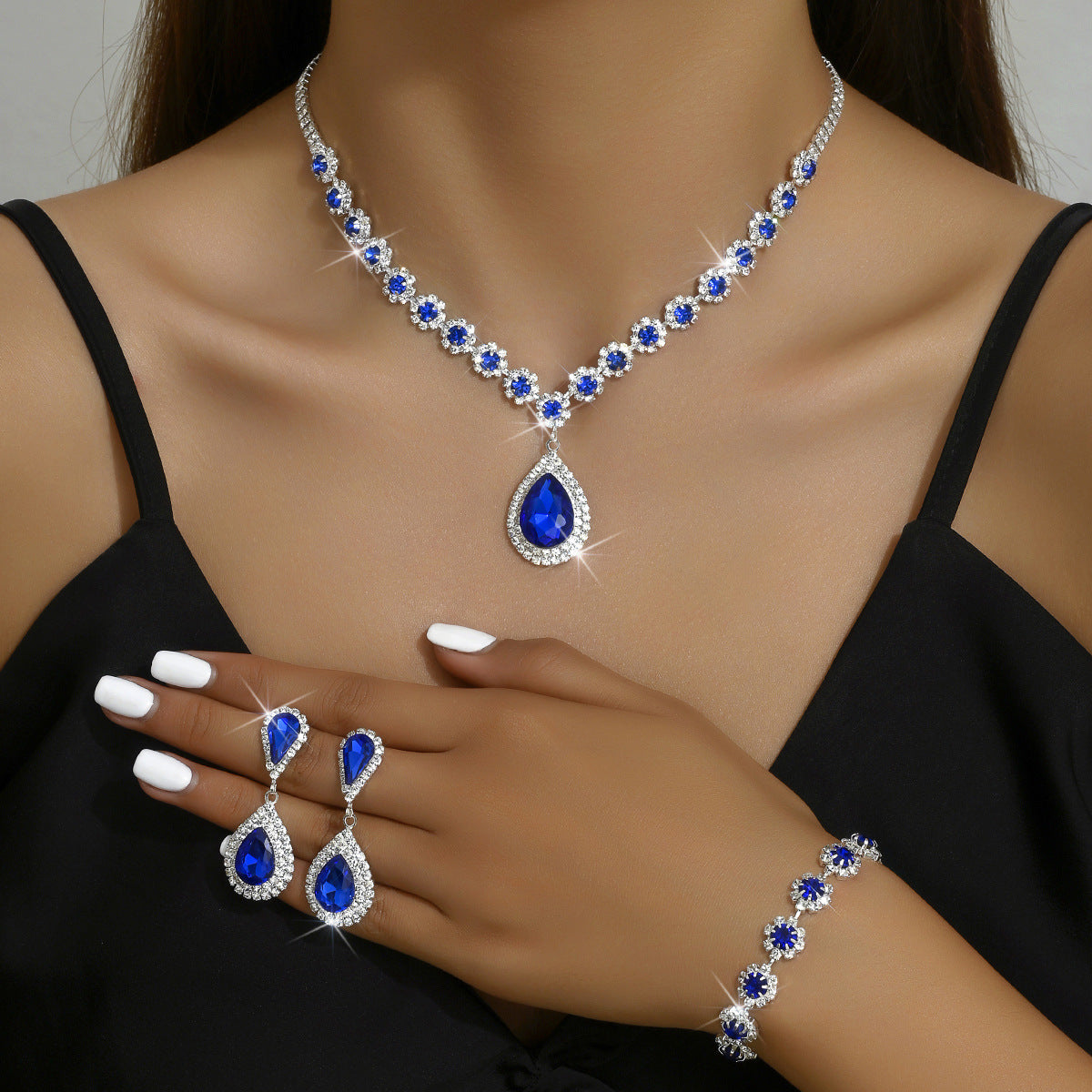 Ensemble complet de trois bijoux pour mariées en or
