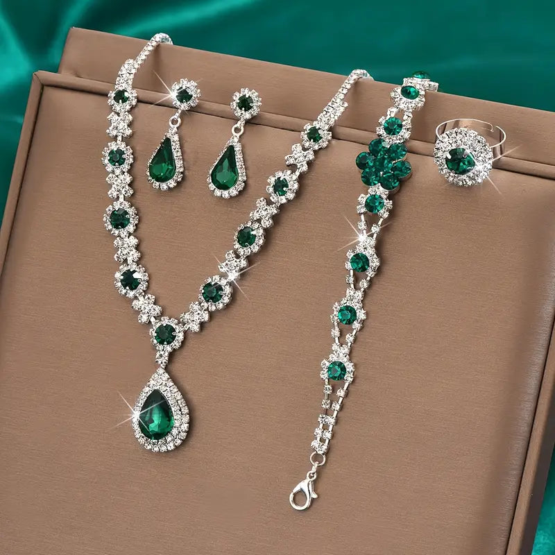 Ensemble de bijoux Adriana Lysandre en or blanc