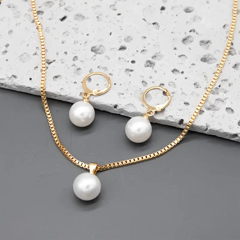 Ensemble de bijoux en perles en or