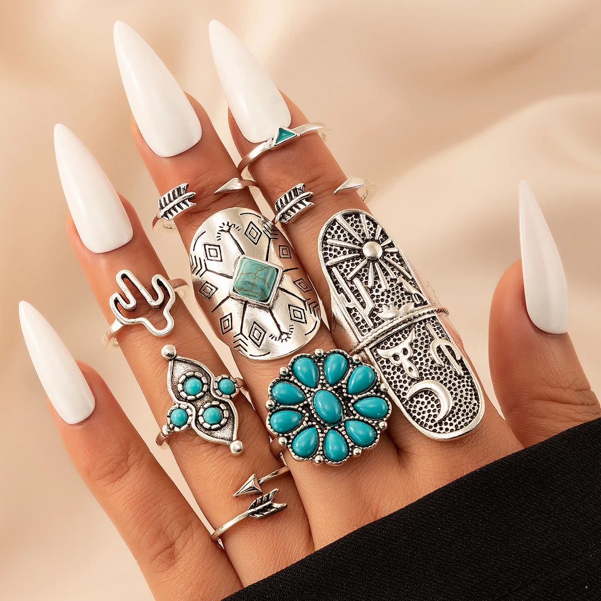 Ensemble de bagues rétro et turquoise en or blanc