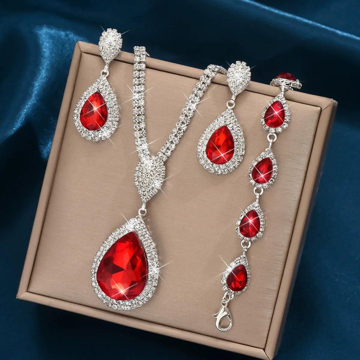 Ensemble de bijoux Thalia en or blanc