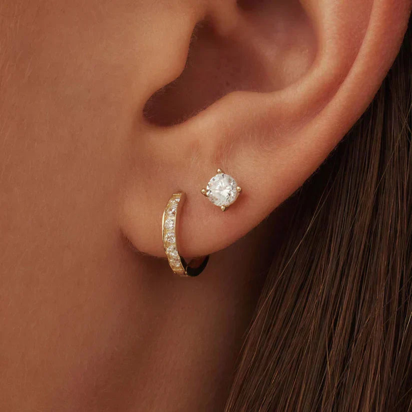 Ensemble de boucles d'oreilles « Dara brillant » avec pierres en or