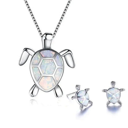 Ensemble de collier et boucles d'oreilles avec tortue de mer en opale et argent