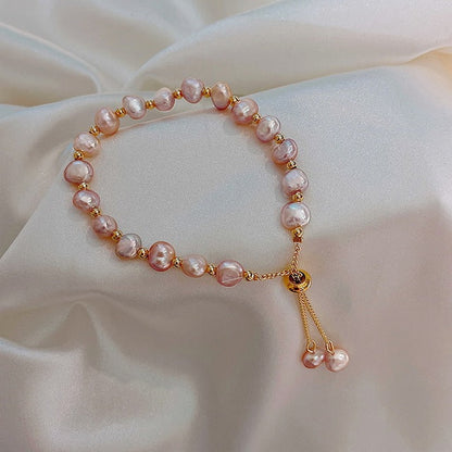 Rosa Margerite sur Or