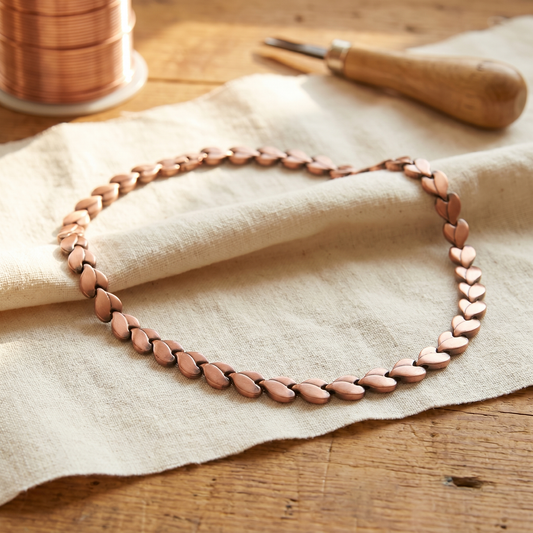 Collier en cuivre Églantine