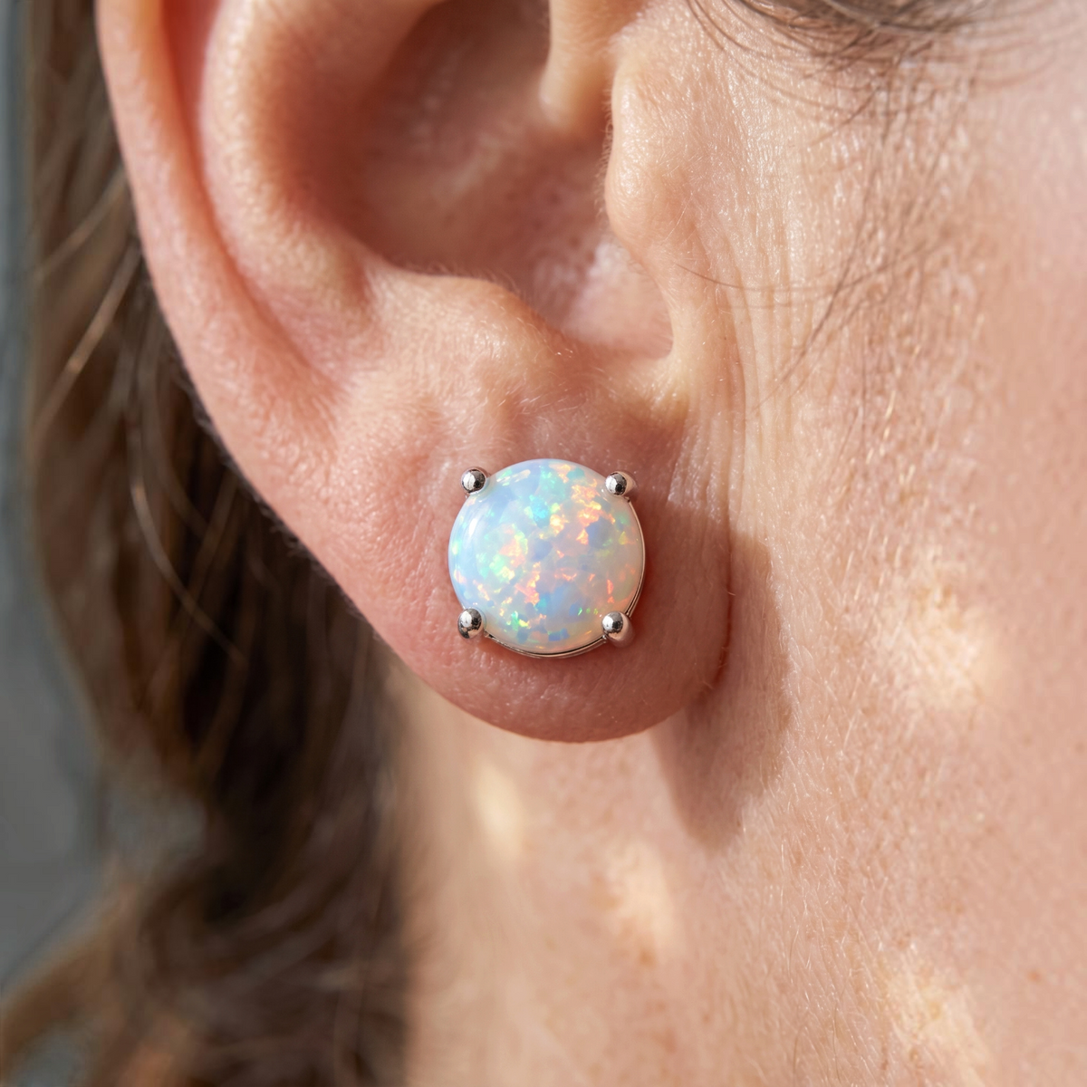 Puces d'oreilles opale blanche | Or blanc