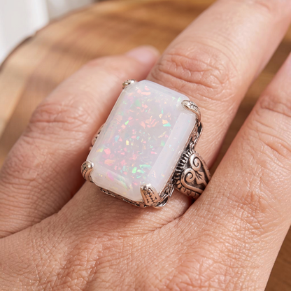 Bague cocktail opale blanche | Or blanc